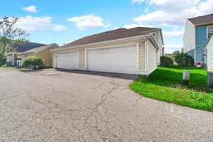 featured image of 318 Village Sq