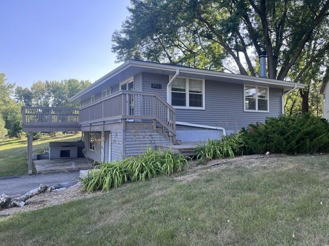 3921 Minnewashta Ct - Photo 2 of 16