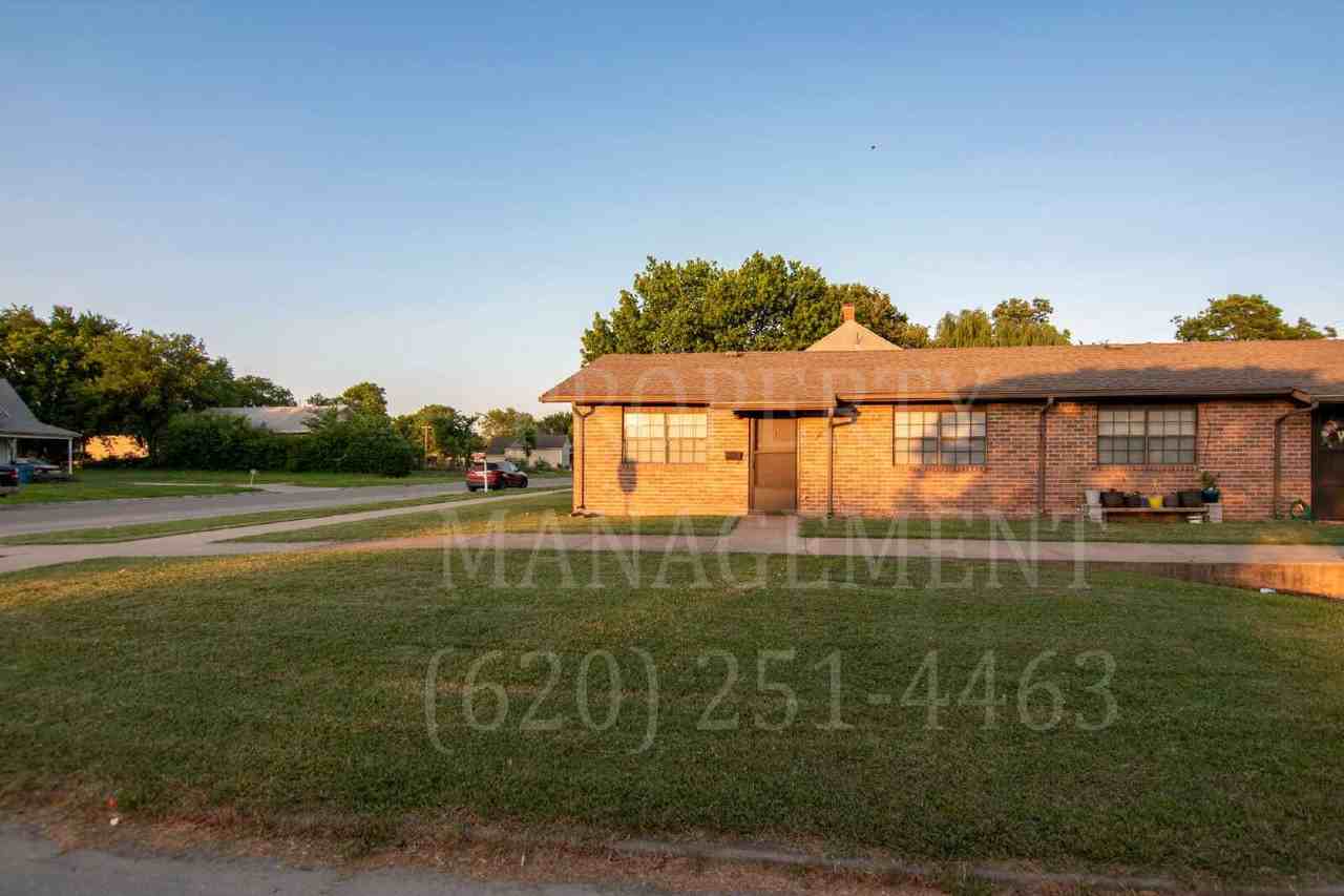 901 Harding St - Photo 6 of 19