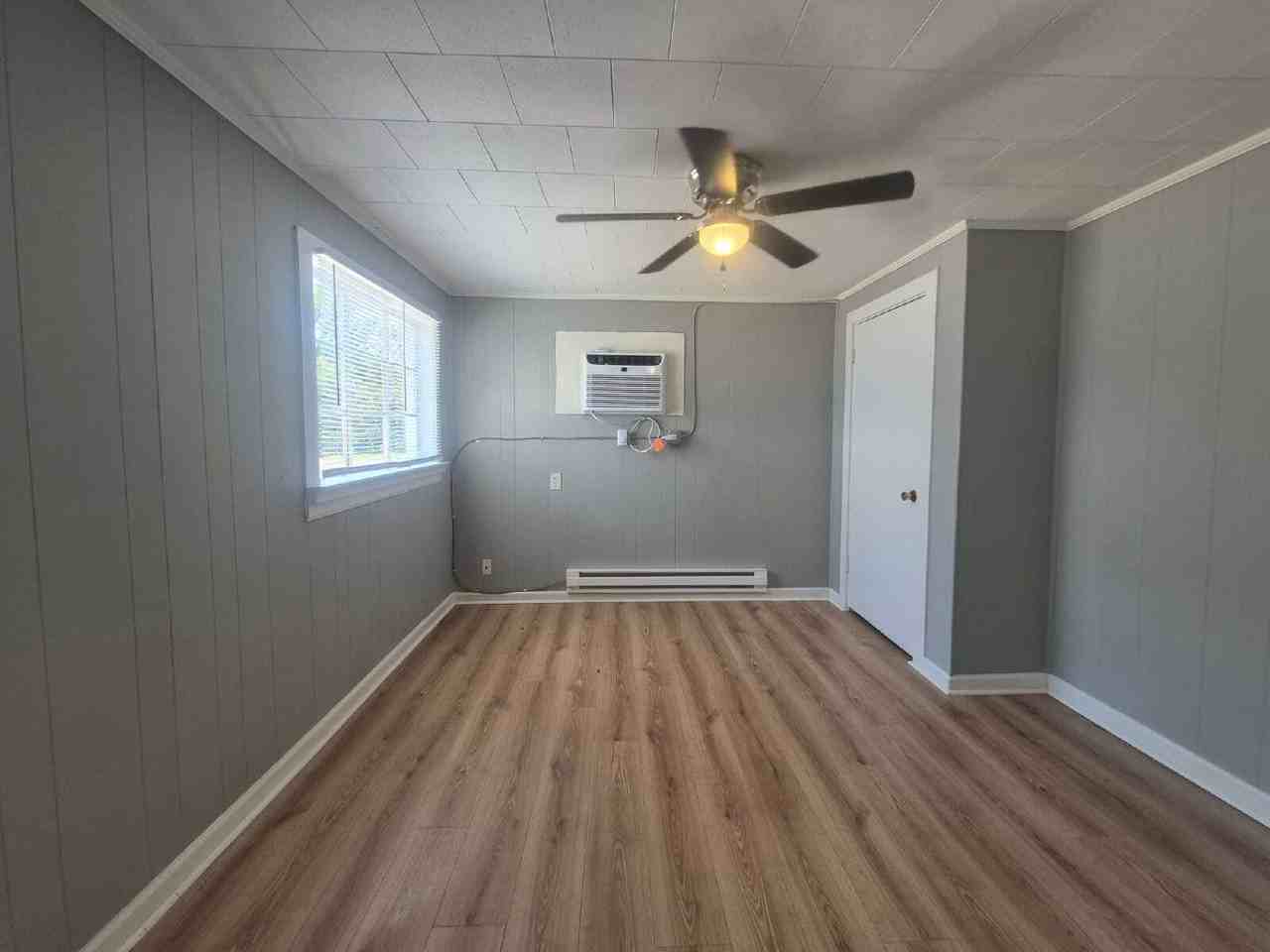 349 Hickory Hts Apt B - Photo 5 of 10