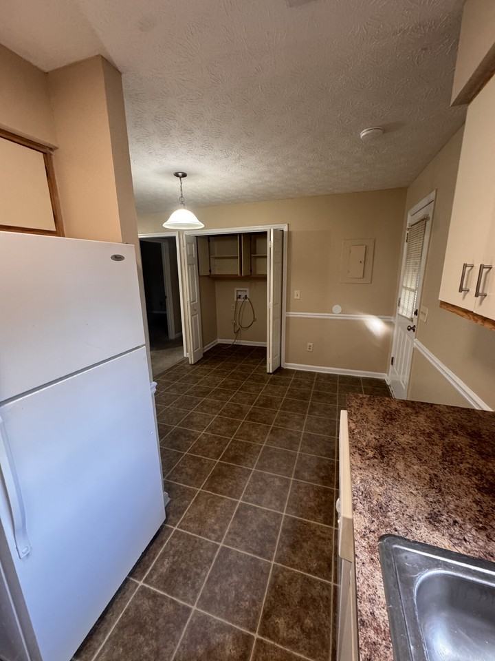 2215 17th Ave #1 - Photo 5 of 13