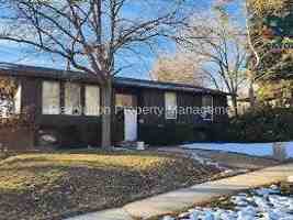 featured image of 1085 Custer Ave