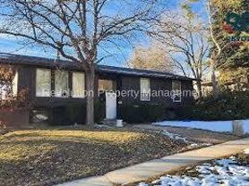 1085 Custer Ave - Photo 1 of 1