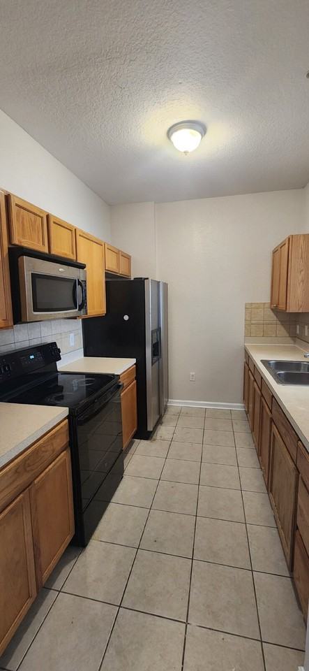 6240 Contessa Dr #310 - Photo 5 of 17