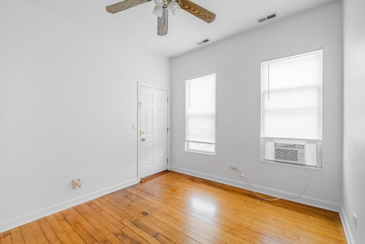 1470 W Huron St #3F - Photo 7 of 16