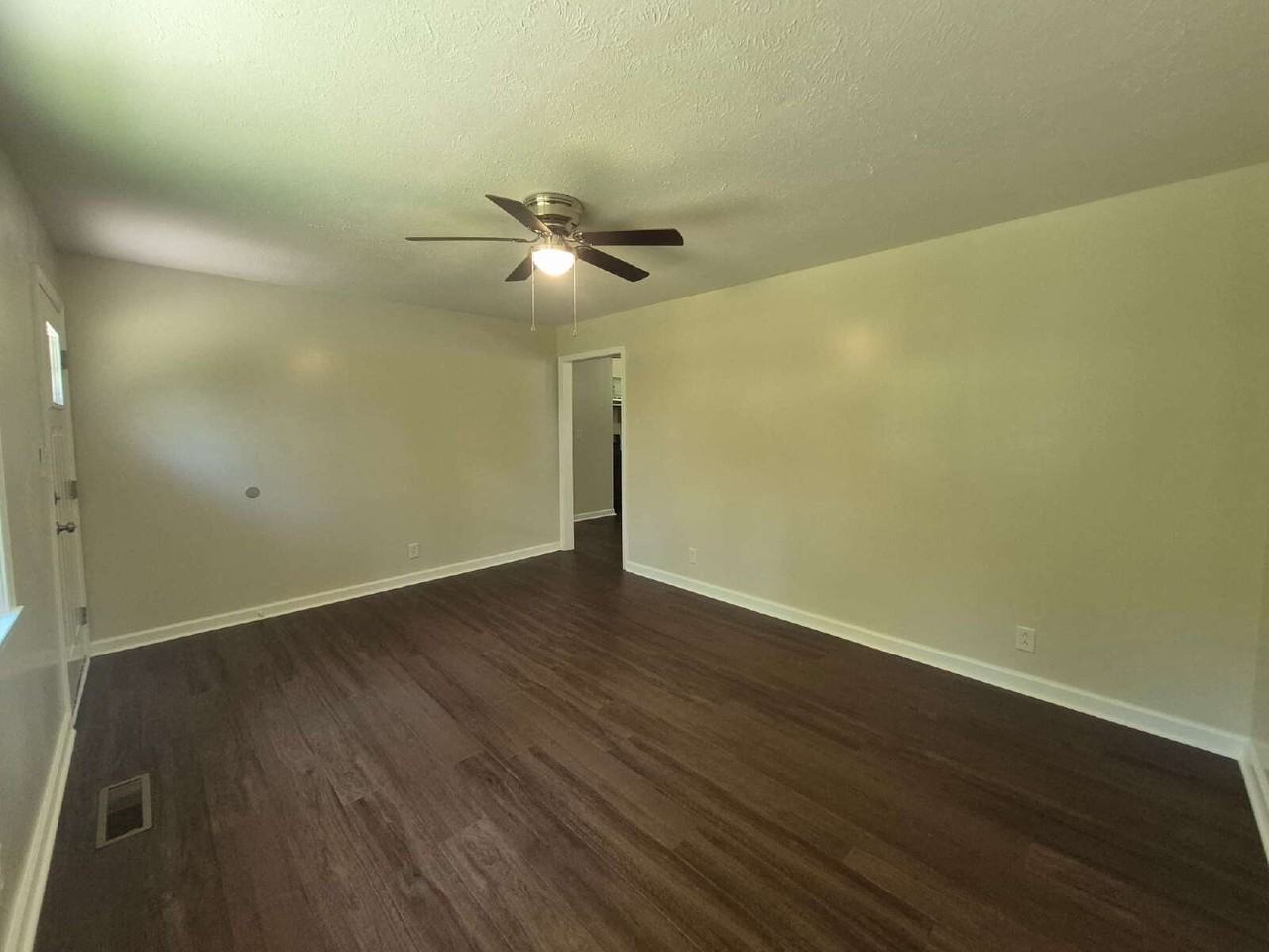 373 Edmondson Ferry Rd - Photo 4 of 22