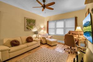 featured image of 6 Glendale Pl #1