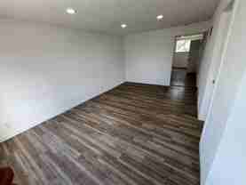 828 6th St - Photo 1 of 1