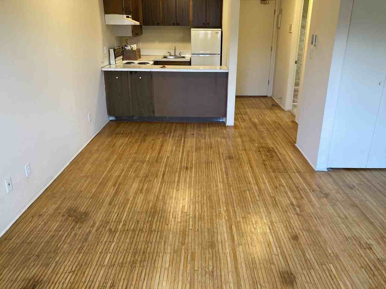 3570 Hastings St E - Photo 5 of 21