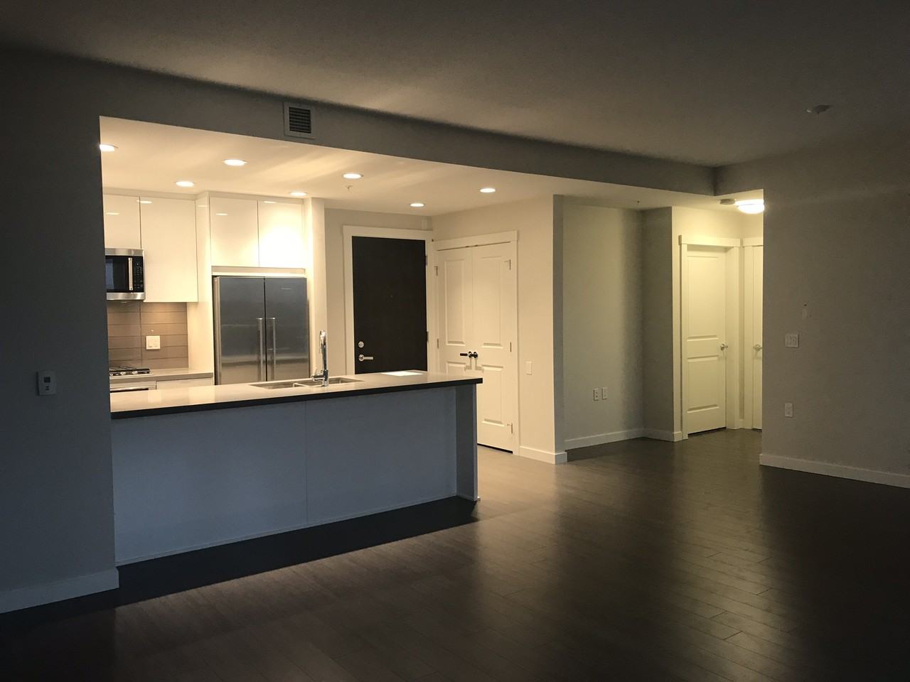 277 1st St W - Photo 3 of 26