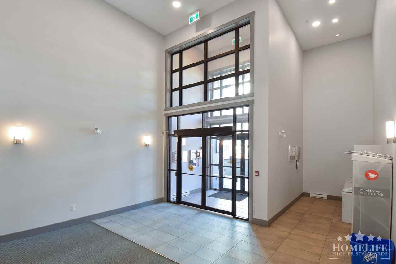 5485 Brydon Cres - Photo 2 of 15