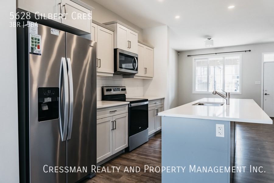 5628 Gilbert Cres - Photo 3 of 13