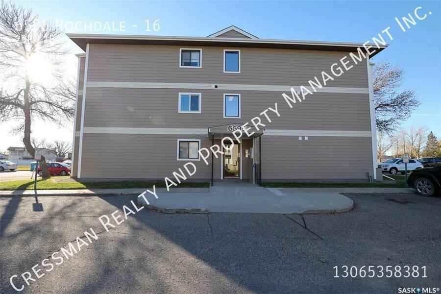 6595 Rochdale Blvd - Photo 2 of 14
