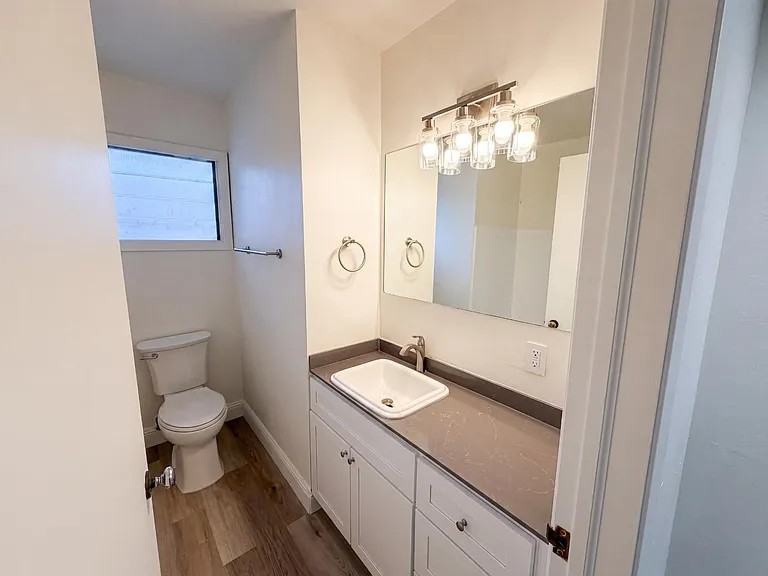 2565 West Fairview Drive - Photo 6 of 9