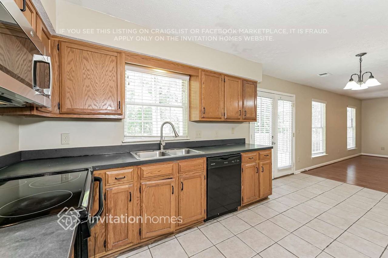 495 Meadowfield Ct - Photo 6 of 18