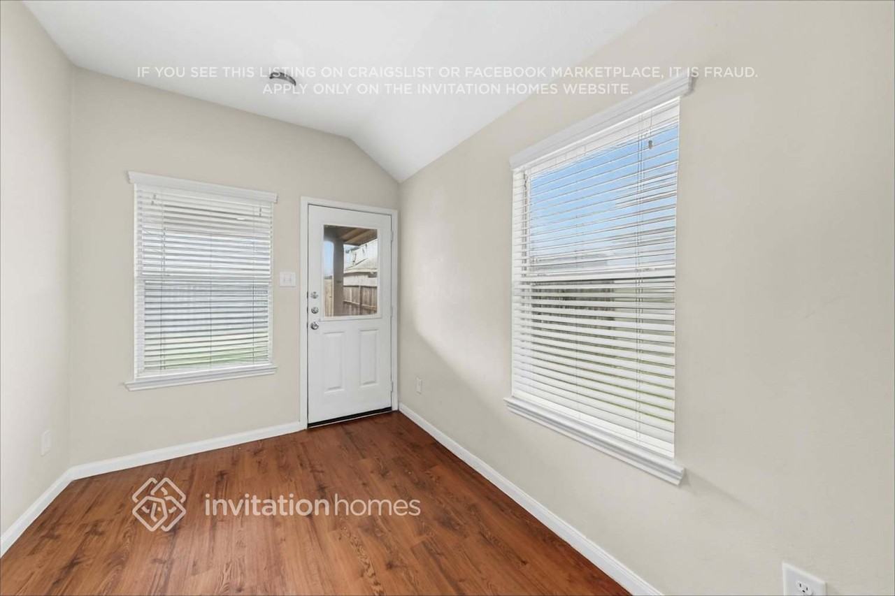 18806 N Lyford Dr - Photo 6 of 18