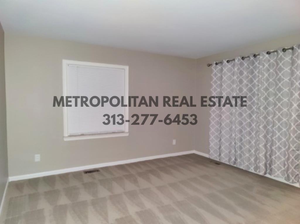 31133 Windsor St - Photo 5 of 24