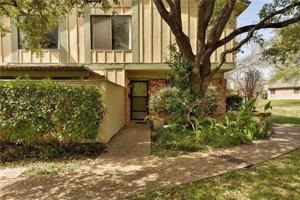 featured image of 900 W Village Ln