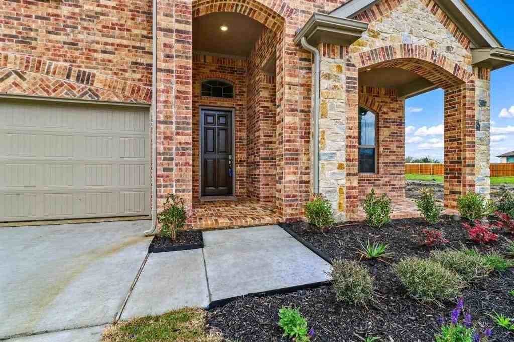 3224 Mountcross Rd - Photo 3 of 26