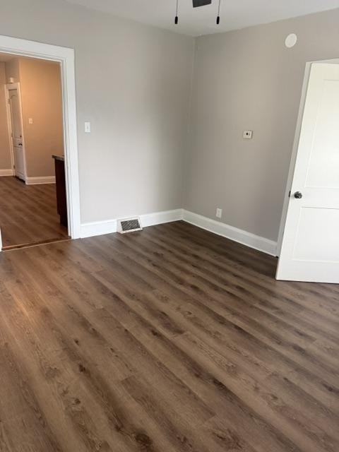 1507 53rd St - Photo 4 of 12