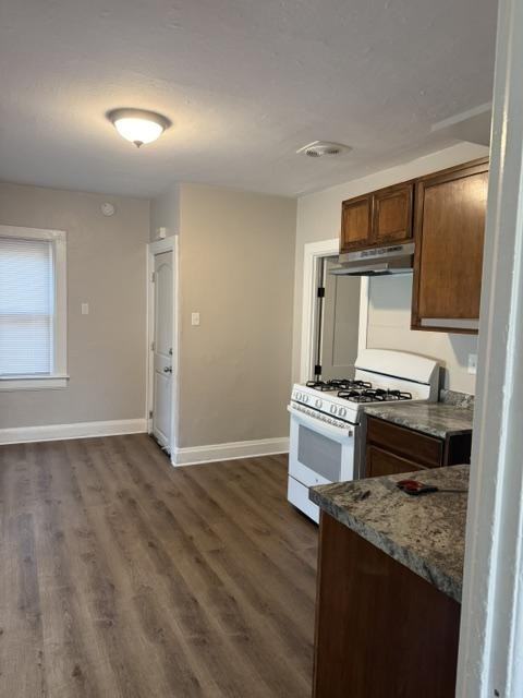 1507 53rd St - Photo 6 of 12