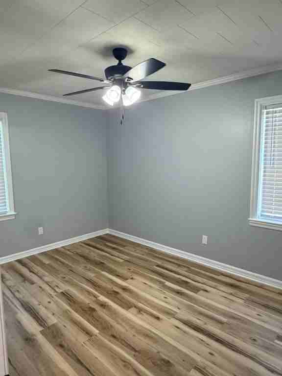 344 W Washington St - Photo 6 of 10