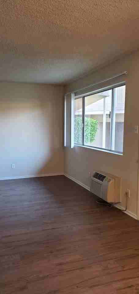 EAST WHITTIER TERRACE - Photo 2 of 50