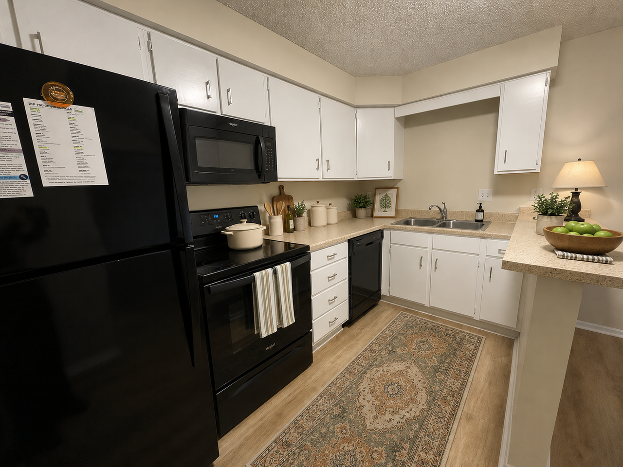Highpointe Apartments - Photo 4 of 11