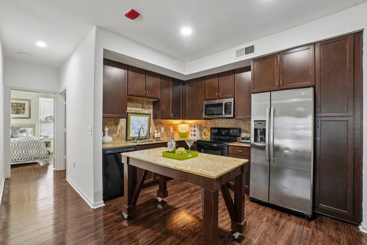 Lakewood Flats Apartments - Photo 5 of 50