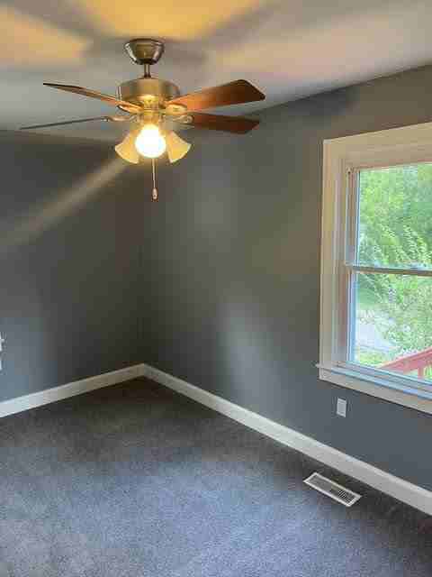 3002 Holly Hill Rd - Photo 6 of 10