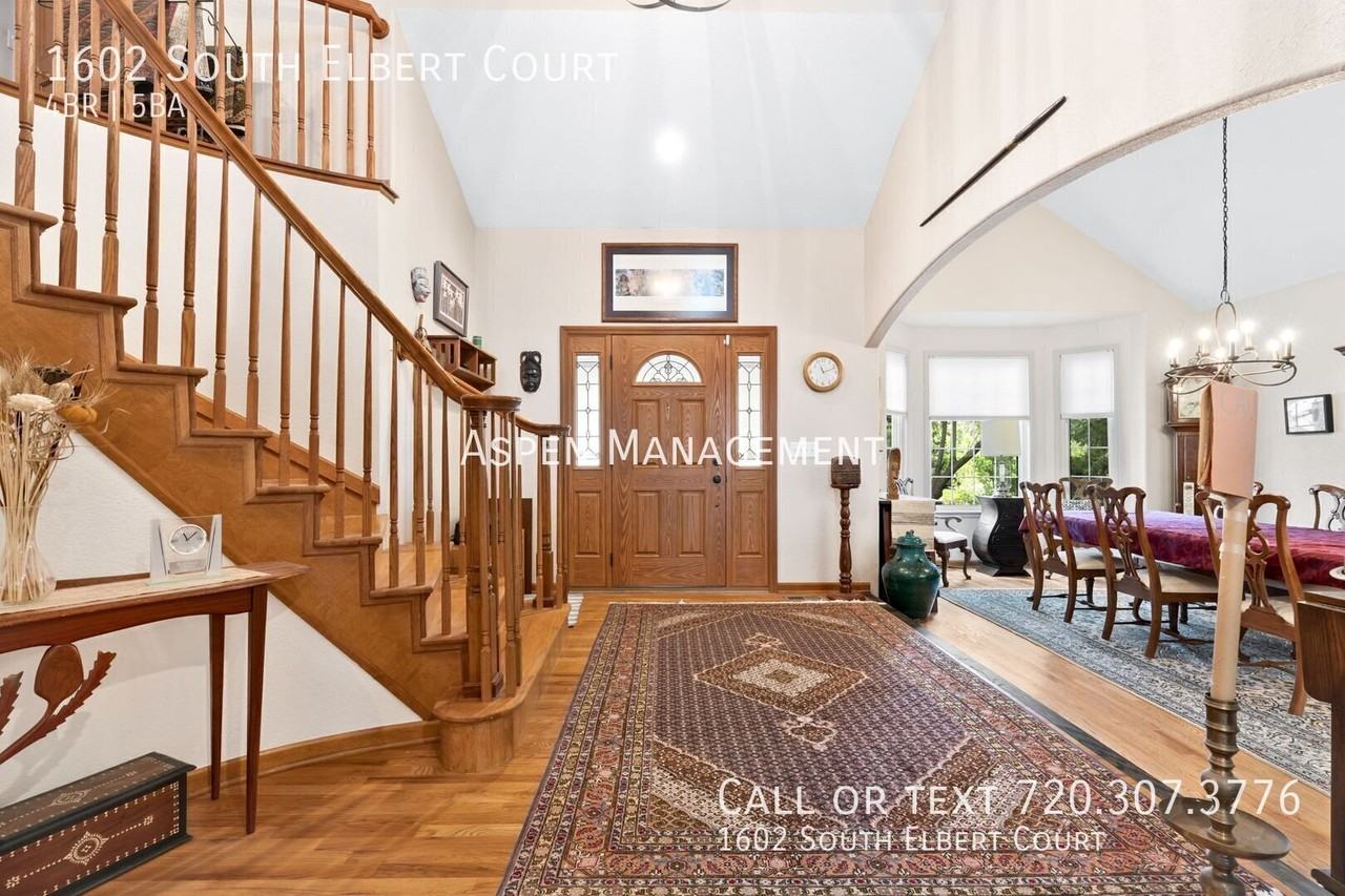 1602 S Elbert Ct - Photo 3 of 36