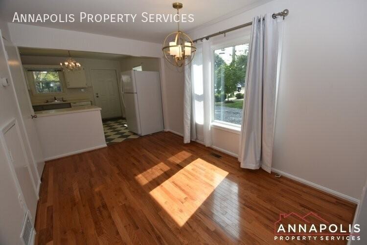 424 First St - Photo 7 of 21
