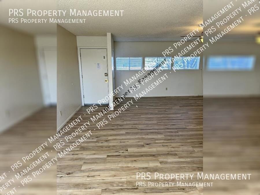 2652 E Oakleaf Dr - Photo 4 of 23