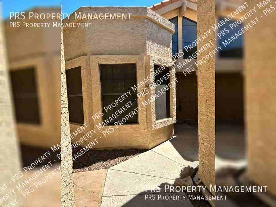 2363 W Comstock Dr - Photo 2 of 25