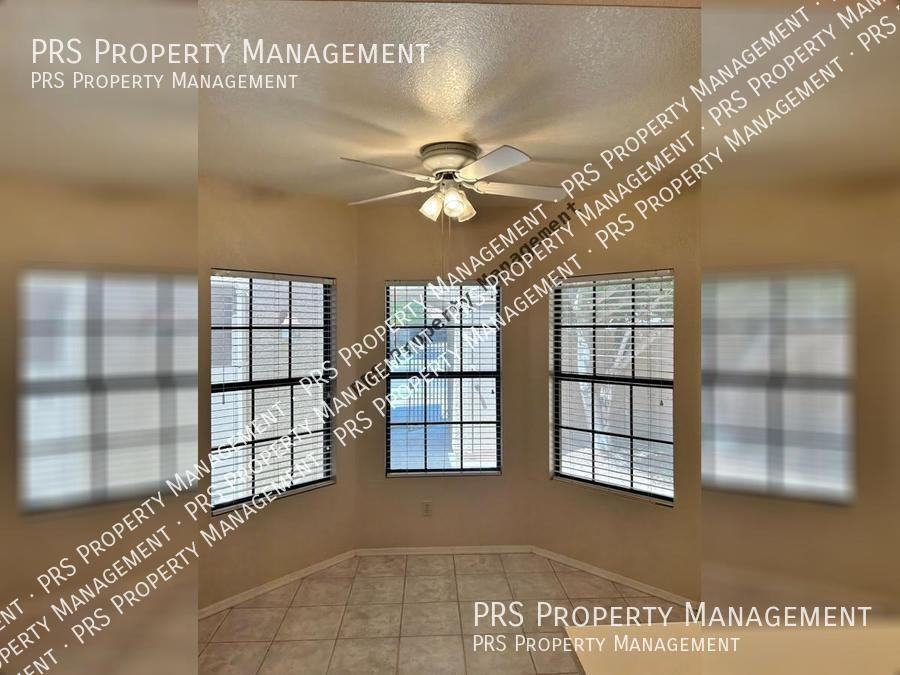 2363 W Comstock Dr - Photo 7 of 25
