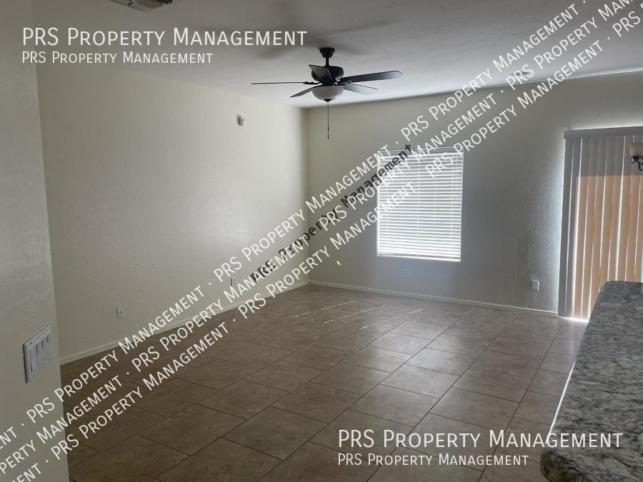2197 N Arbor Ln - Photo 4 of 14