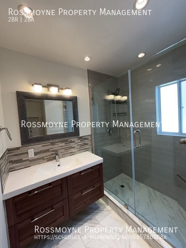 211 S Keystone St - Photo 6 of 16