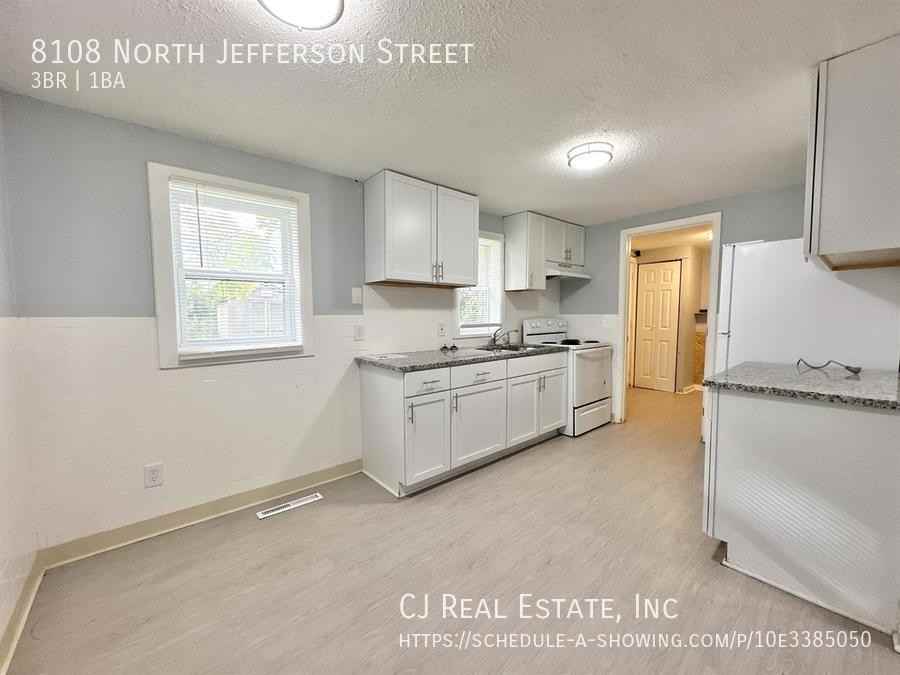 8108 N Jefferson St - Photo 4 of 10