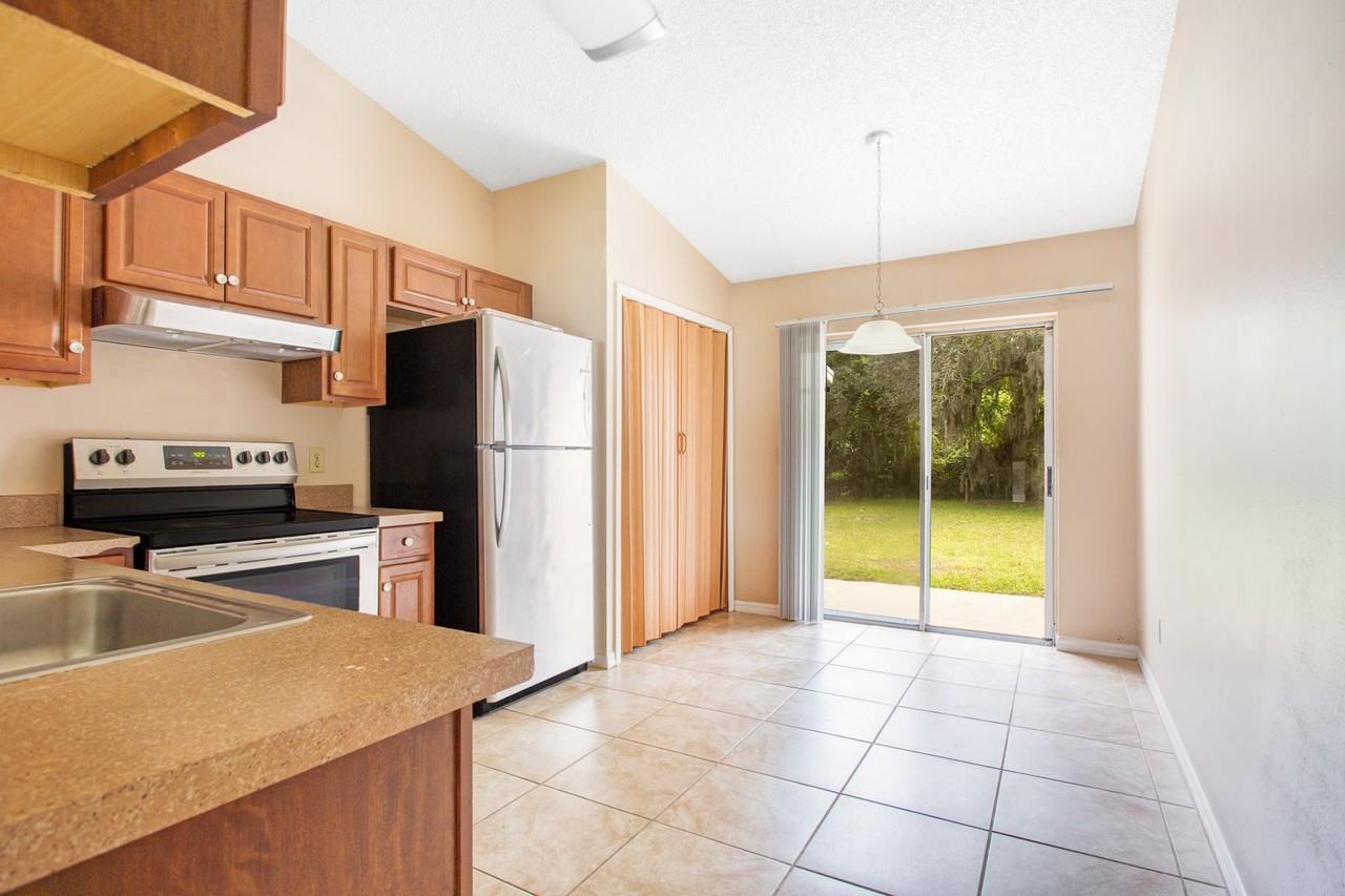 2610 Adela Ave - Photo 6 of 14