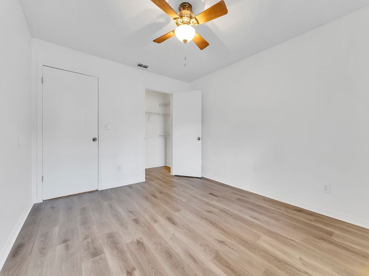 1081 S Hiawassee Rd #715 - Photo 7 of 13