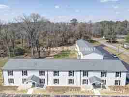 featured image of 102 Sewell Rd #8