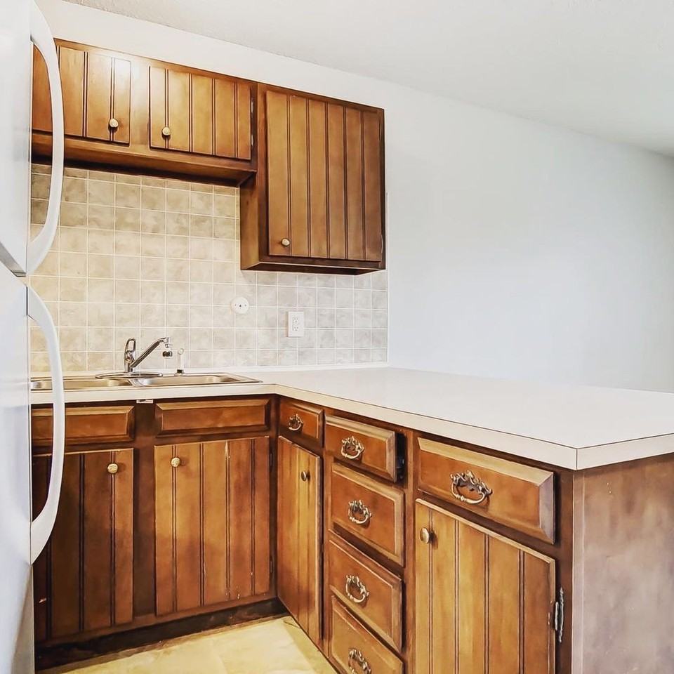 509 Green Valley Dr #27 - Photo 4 of 12