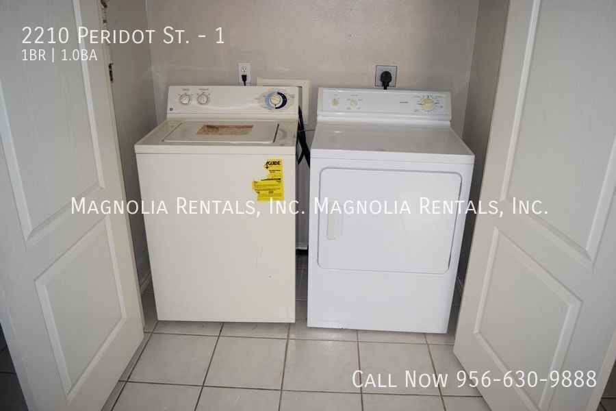 2210 Peridot St #1 - Photo 6 of 11