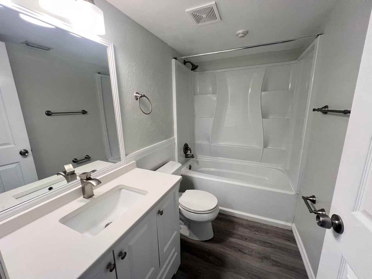 1840 Morrill St - Photo 6 of 13