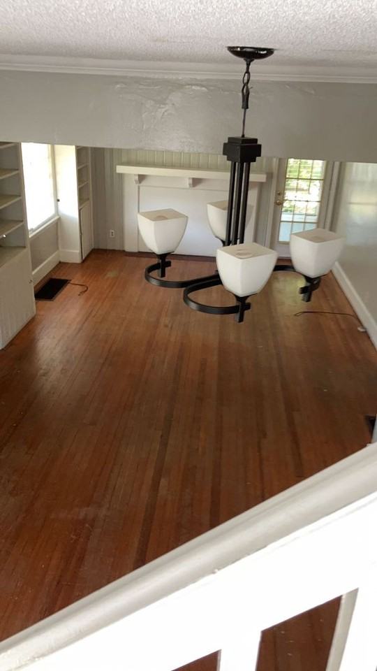 312 S Calvert St - Photo 2 of 16