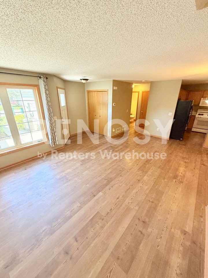 1579 Serenity Ln - Photo 5 of 19