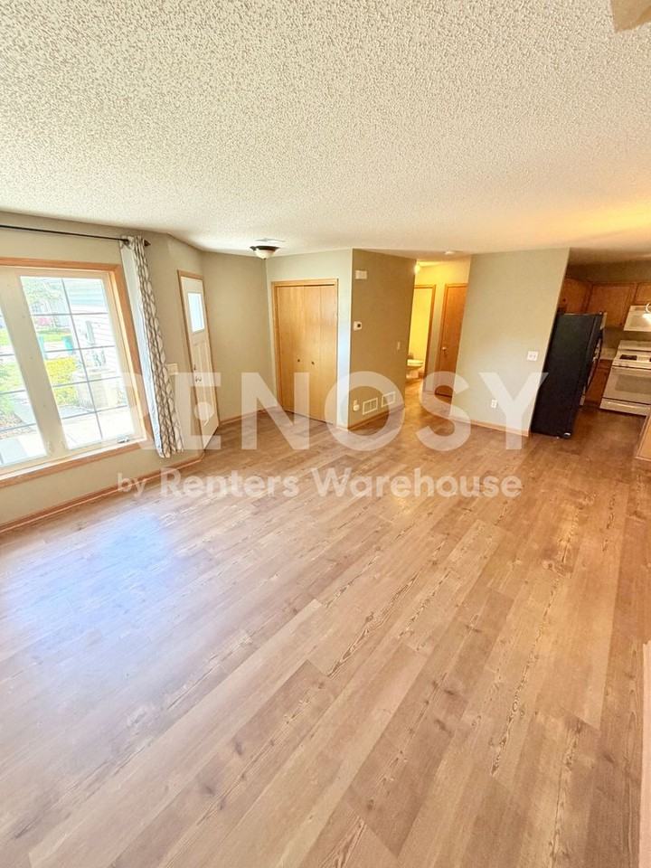1579 Serenity Ln - Photo 6 of 19