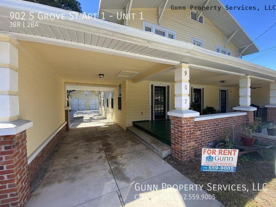 902 S Grove St Apt 1 #1 - Photo 2 of 21