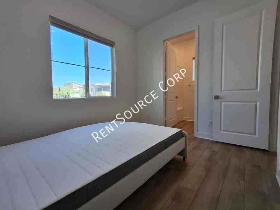 26943 Pathfinder Ln - Photo 6 of 40