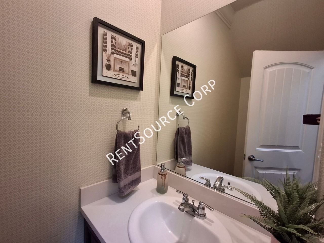 24355 Verdugo Cir #V - Photo 3 of 50